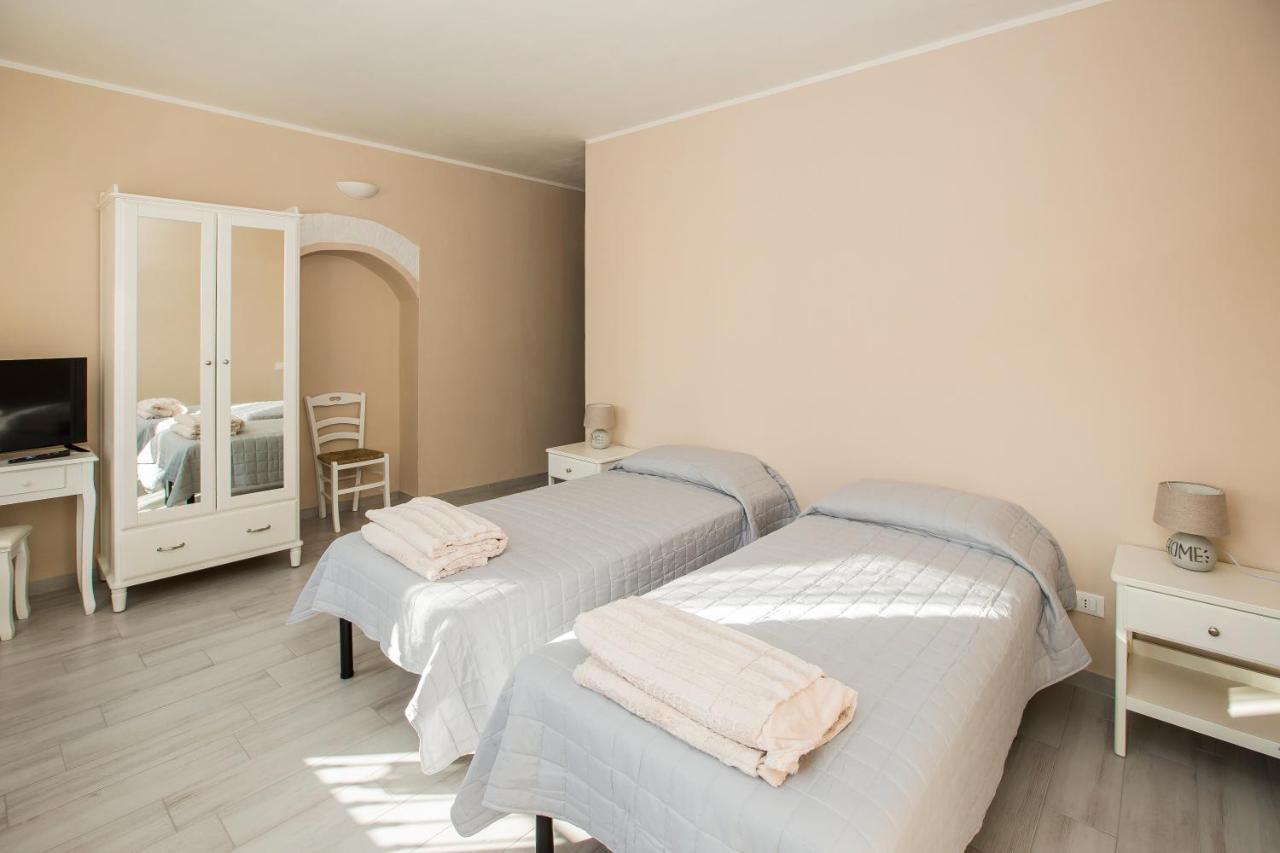 700Enolocanda Santa Giuletta Luaran gambar